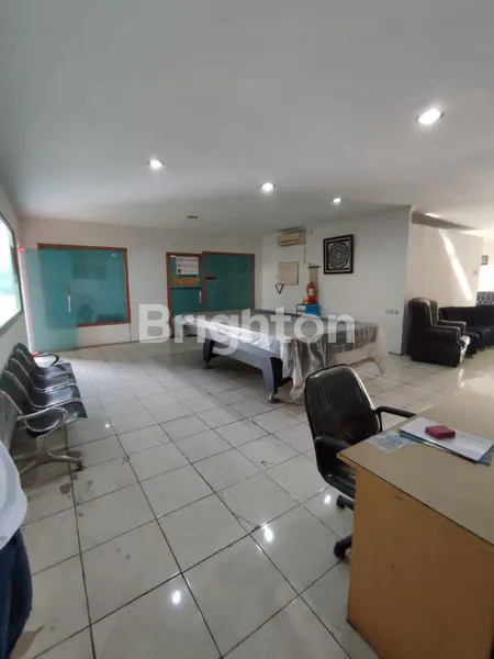 image TANAH DAN BANGUNAN DI CISAUK TANGERANG (7)