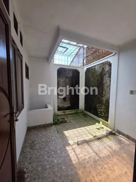 image RUMAH SIAP HUNI DI DEPOK (5)