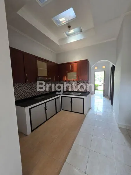 image RUMAH SIAP HUNI DI DEPOK (6)