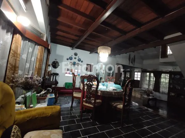 image RUMAH DI DUKUH KUPANG TIMUR SIAP HUNI (5)