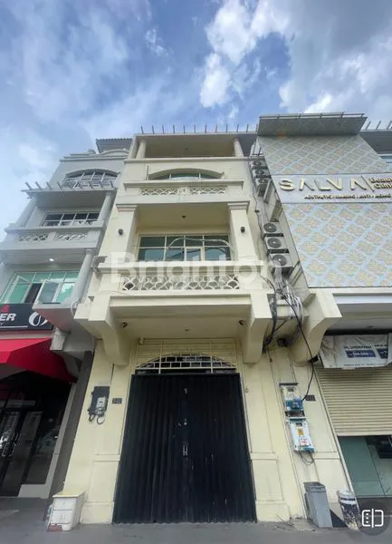 image RUKO STRATEGIS SELANGKAH MENUJU SUDIRMAN LOKASI SENAYAN JAKARTA SELATAN (1)