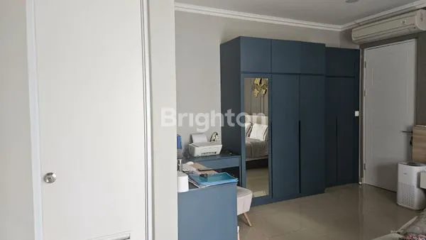 image RUMAH MEWAH FULLY FURNISHED DI CLUSTER MONTANA SERPONG, LOKASI STRATEGIS DEKAT PUSAT KOTA (8)