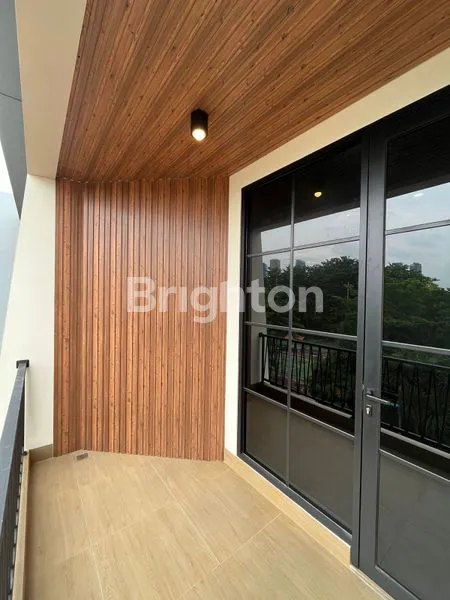 image RUMAH TOMANG BARU STRATEGIS JAKARTA BARAT (2)