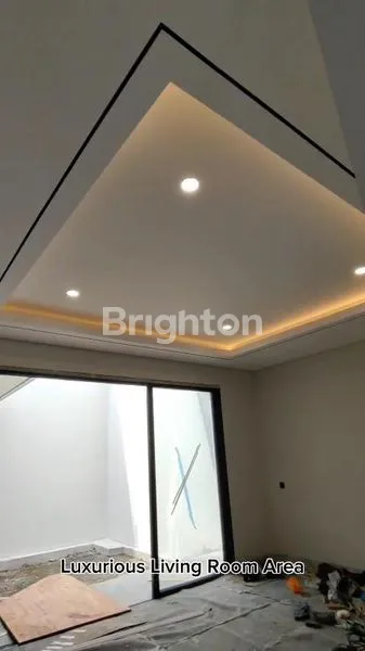 image RUMAH BARU 2 LANTAI MEWAH DI MANYAR KERTOARJO, SURABAYA (2)