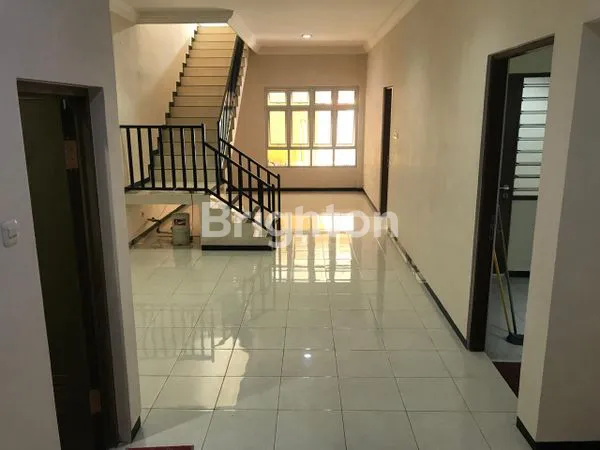 image RUMAH GREMET (3)