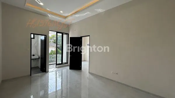 image RUMAH MINIMALIS MODERN 2 LANTAI BEBAS BANJIR DI NGINDEN INTAN DEKAT UNIVERSITAS (7)