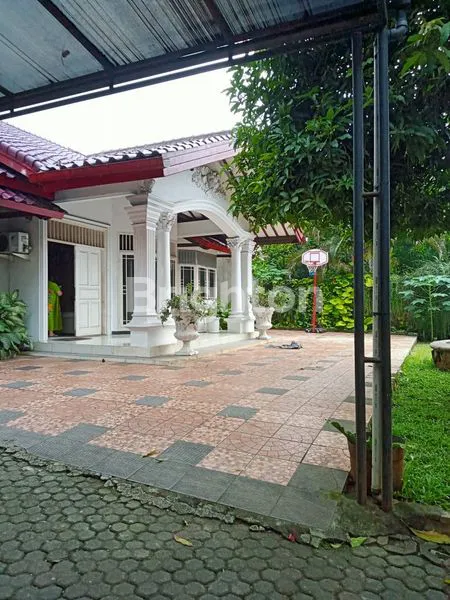 image RUMAH MEWAH DAN LUAS DI BINTARO PESANGGRAHAN JAKARTA SELATAN (1)