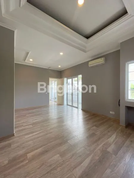 image JARANG ADA RUMAH MEWAH 2 LANTAI DI CLUSTER DE MAJA LEBAR 15, DENGAN 2 MASTER BEDROOM BESAR DI LANTAI 1 DAN 2 VIEW TAMAN, PERUMAHAN DE PARK, BSD CITY (1)