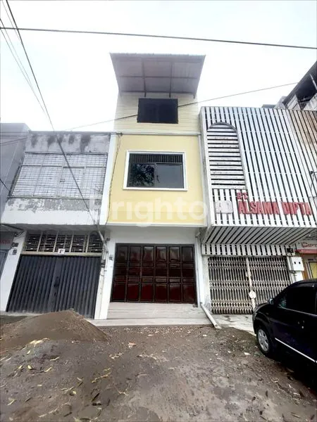 image DI SEWAKAN. RUKO JL. MANGKUBUMI ( SEBERANG KANTOR IMIGRASI ) LOKASI STRATEGIS. COCOK UNTUK KANTOR ( ADA IMB ) & COFFEE SHOP (1)