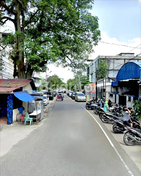image DI SEWAKAN. RUKO JL. MANGKUBUMI ( SEBERANG KANTOR IMIGRASI ) LOKASI STRATEGIS. COCOK UNTUK KANTOR ( ADA IMB ) & COFFEE SHOP (7)