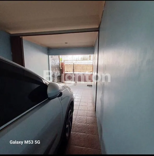 image RUMAH DI KAVLIVNG POLRI, JELAMBAR. J KOAKARA  BARAT (2)