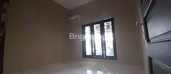 image RUMAH FURNISHED DI PERUMAHAN CLUSTER GENTAN (6)