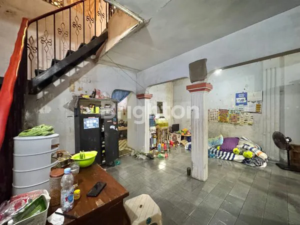 image RUMAH 2 LANTAI ROW 1 MOBIL SEMI FURNISHED DURI KEPA DEKAT TANJUNG DUREN (1)