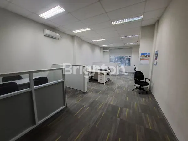 image RUKO KANTOR STRATEGIS SIAP PAKAI (3)