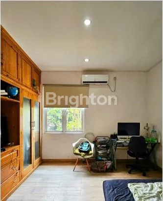 image RUMAH MEWAH FULL FURNISHED  XEKAT PINTU TOL & STASIUN KERETA DIJUAL.CEPAT AREA STRATEGIS BSD CITY  TANGERANG SELATAN LOKASI	 	: PAVILION RESIDENCE BSD CITY  TANGERANG SELATAN  (8)