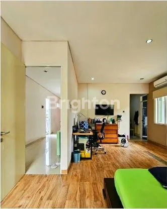 image RUMAH MEWAH FULL FURNISHED  XEKAT PINTU TOL & STASIUN KERETA DIJUAL.CEPAT AREA STRATEGIS BSD CITY  TANGERANG SELATAN LOKASI	 	: PAVILION RESIDENCE BSD CITY  TANGERANG SELATAN  (7)
