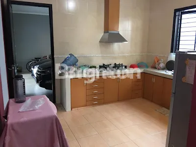 image CEPAT RUMAH FULLY FURNISHED DI JEMBER  (2)