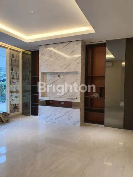 image RUMAH REGENCY 21 NEW MINIMALIS DEKAT ARAYA (3)