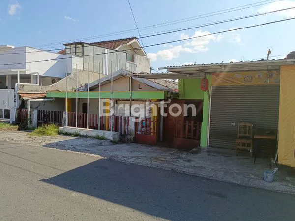 image DIJUAL TANAH BONUS RUMAH INDUK + KOST DI GAMPING – SLEMAN | PINGGIR JALAN, COCOK USAHA! (5)