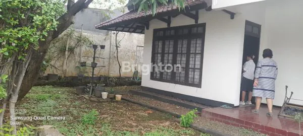 RUMAH DI ULUJAMI, JAKSEL