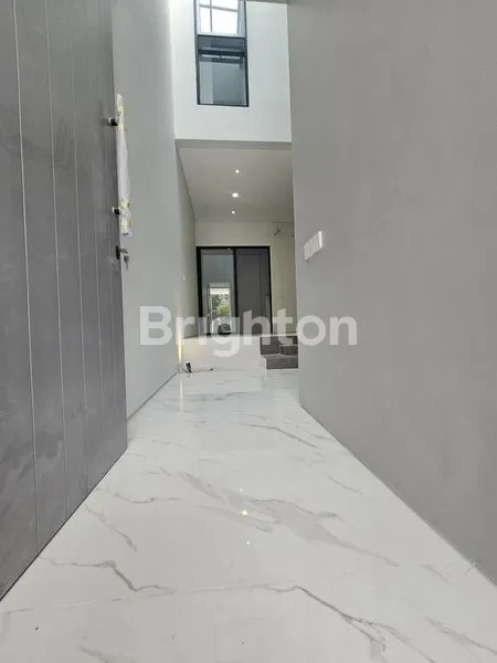 image RUMAH BARU MODERN MINIMALIS SUTOREJO UKURAN 5X15, ROW JALAN 2.5 MOBIL BISA KPR CUMA 1.5M-AN AJA (8)