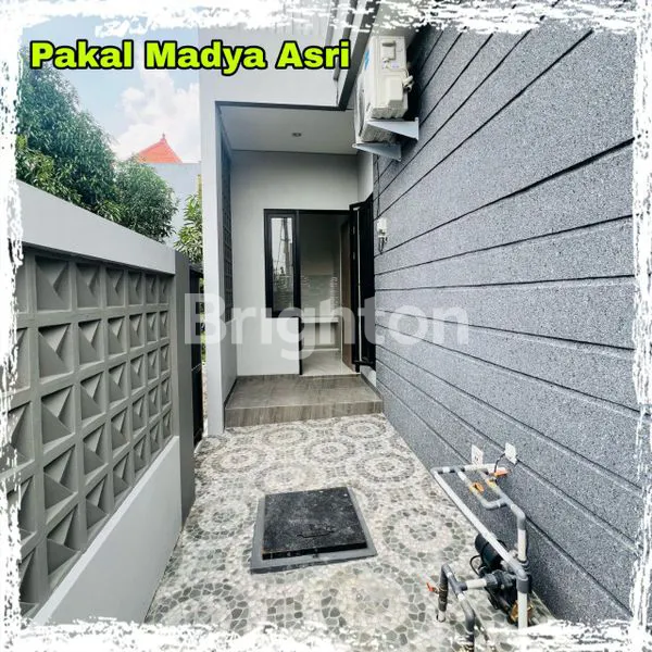 image BRAND NEW 2 LANTAI PAKAL SURABAYA BARAT (3)