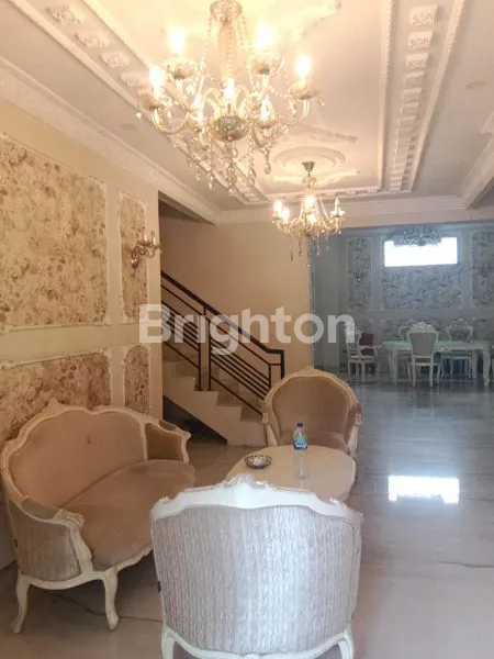 image RUMAH SEWA MEWAH SEMI-FURNISHED DI PERUMAHAN GTS, SAMARINDA (4)