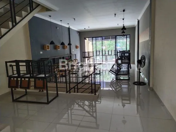 image RUKO BAGUS SUDAH RENOVASI STRATEGIS DI PINGGIR JALAN YANG RAMAI GADING SERPONG TANGERANG (2)