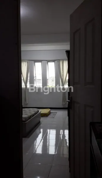 image RUKO 3 LT DI KING SQUARE DRIYOREJO DEKAT CITRALAND (6)