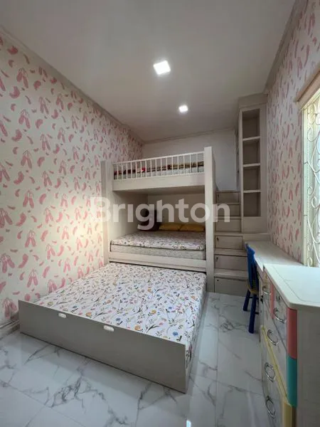 image RUMAH DI DARMO HILL FULL FURNISH  (8)