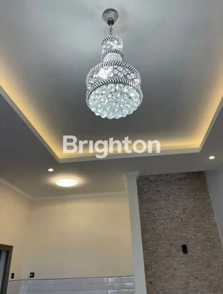 image RUMAH CANTIK 2 LANTAI DI BATU MALANG (2)