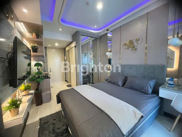 image APARTEMEN AMOR LANTAI 3 FULL FURNISHED MEWAH SEPERTI HOTEL, BARU GRESS BELUM PERNAH DIPAKAI, UNBLOCKING VIEW POOL & CITY (2)