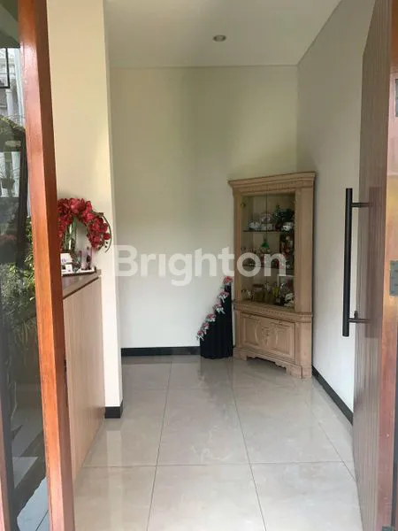 image DIJUAL RUMAH CANTIK ASRI BANGUN SENDIRI 2LANTAI DI GADING SERPONG, SUMMARECON SERPONG (2)