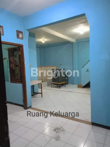 image RUMAH SIAP HUNI STRATEGIS ONE GATE SYSTEM WIYUNG SURABAYA (7)
