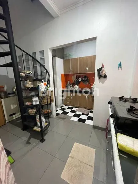 image DIJUAL RUMAH, RUMAH KOST, KOST2AN, KIOS DLM 1 AREA (4)