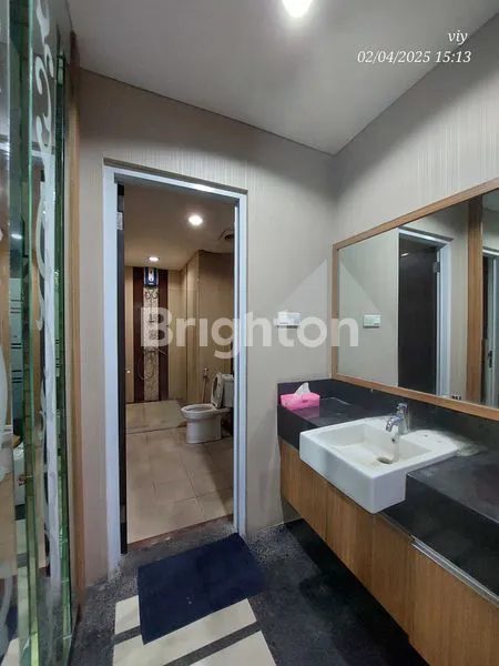 image RUKO SIAP PAKAI DI BUBUTAN, SEMI FURNISH DENGAN RUANG DIREKSI & MEETING ROOM (4)