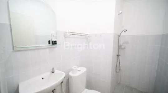 image APARTEMEN MEWAH FULLY-FURNISHED DI PUSAT KOTA SURABAYA TIMUR, LOKASI STRATEGIS AKSES KEMANA-MANA MUDAH DEKAT RAYA MERR, UNIV ITS, UBAYA, UWIKA (6)