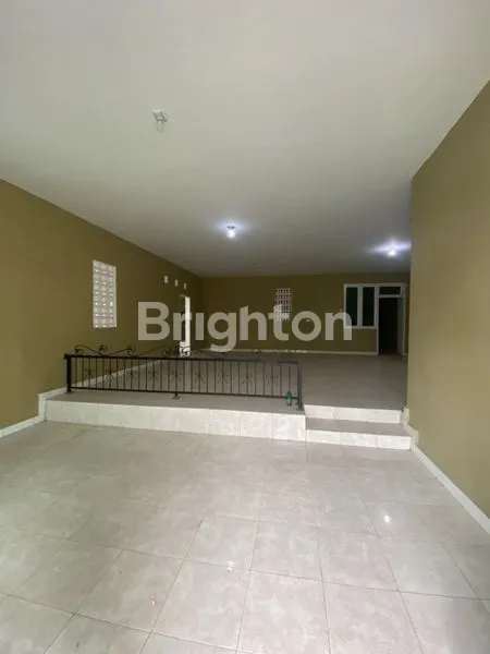 image DIJUAL RUMAH MEWAH CANTIK  (3)