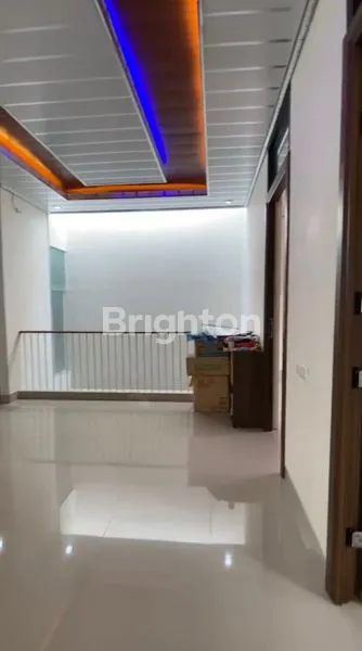 image RUMAH 2 LANTAI SIAP HUNI AREA BABATAN PANTAI KENJERAN DEKAT MERR PAKUWON CITY SUTOREJO MULYOSARI ITS UNAIR GALAXY MALL (6)