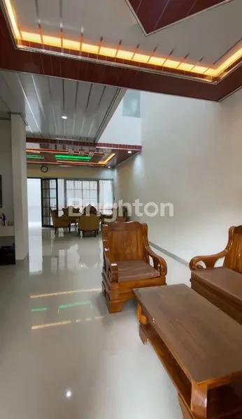 image RUMAH 2 LANTAI SIAP HUNI AREA BABATAN PANTAI KENJERAN DEKAT MERR PAKUWON CITY SUTOREJO MULYOSARI ITS UNAIR GALAXY MALL (1)