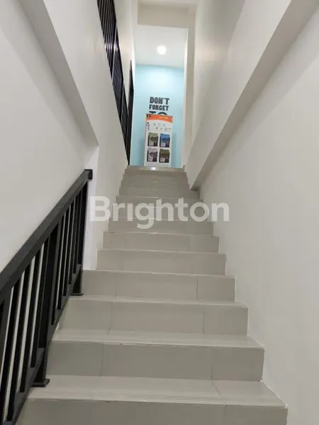 image RUKO KOMERSIAL VENICE GOLF LAKE – HADAP JALAN TOL, LOKASI PREMIUM!  (3)