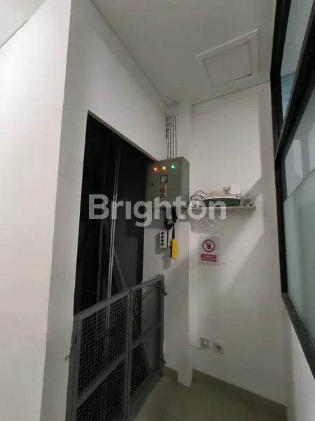 image RUKO KOMERSIAL VENICE GOLF LAKE – HADAP JALAN TOL, LOKASI PREMIUM!  (4)