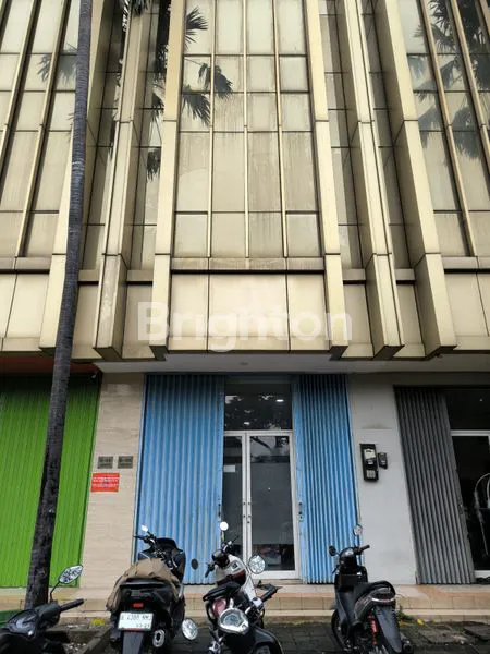 image RUKO KOMERSIAL VENICE GOLF LAKE – HADAP JALAN TOL, LOKASI PREMIUM!  (7)