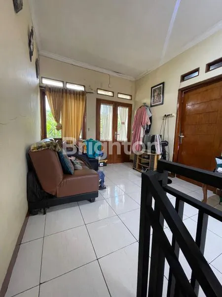 image RUMAH STRATEGIS DI TAMAN ANYELIR DEPOK, LOKASI IDAMAN AKSES MUDAH (4)