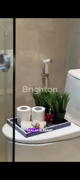 image RUMAH MEWAH FULLY-FURNISHED DI PUSAT KOTA MEDAN, LOKASI STRATEGIS DENGAN  FASILITAS     (8)