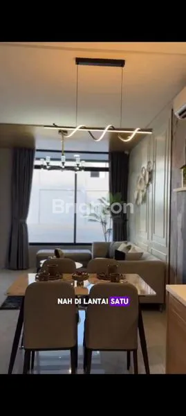 image RUMAH MEWAH FULLY-FURNISHED DI PUSAT KOTA MEDAN, LOKASI STRATEGIS DENGAN  FASILITAS     (1)