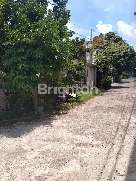 image RUMAH HOOK LT 159M² DEKAT KOTA WISATA CIBUBUR (1)