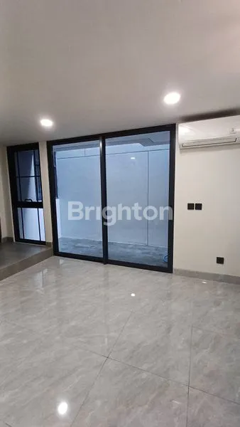 image RUMAH MODERN MINIMALIS DI CLUSTER FAVORIT BSD CITY (7)