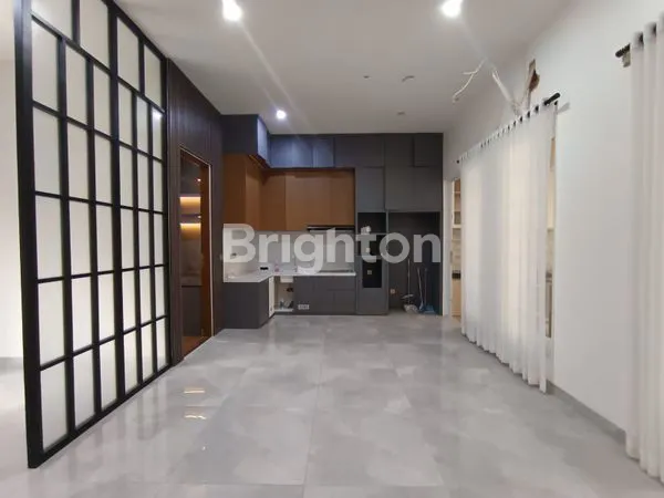 image RUMAH MEWAH FULL DESAIN INTERIOR DEKAT MALL (4)