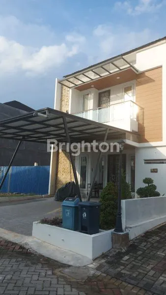 image RUMAH MEWAH FULL DESAIN INTERIOR DEKAT MALL (1)